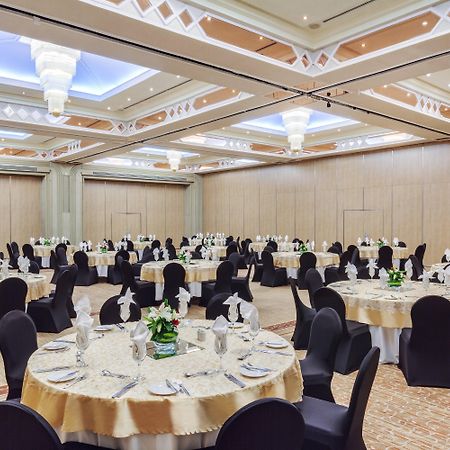 Hotel Millennium Plaza Downtown, Dubái Exterior foto The Grand Ballroom