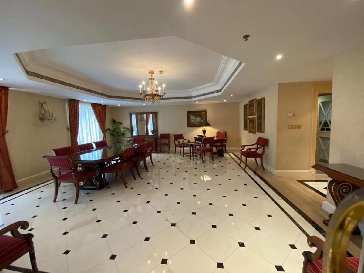 Hotel Millennium Plaza Downtown, Dubái Exterior foto The interior of the Presidential Suite