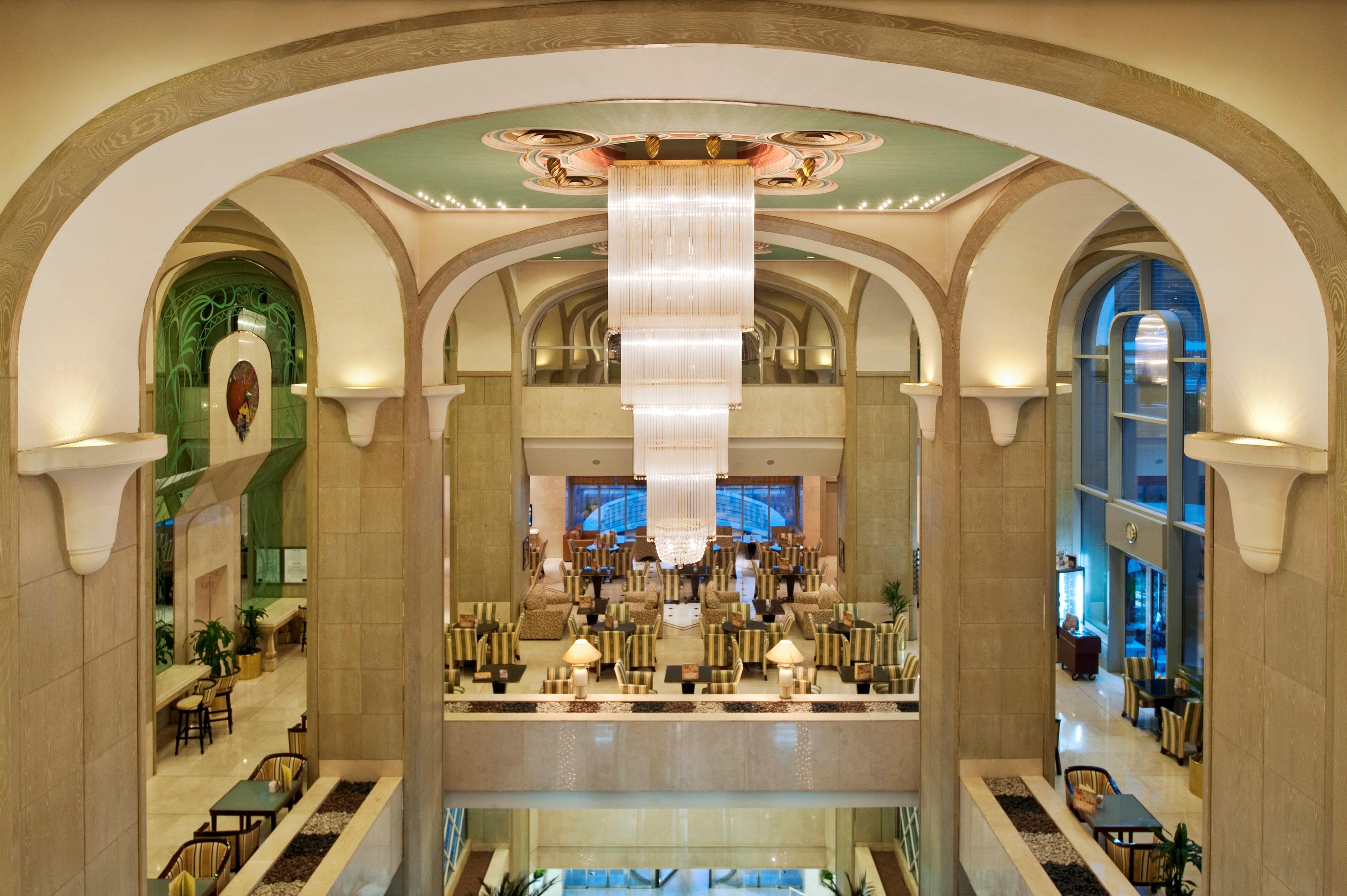 Hotel Millennium Plaza Downtown, Dubái Exterior foto Lobby